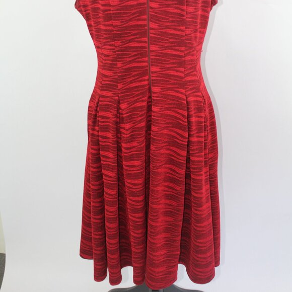 Gibby Skye Red Cocktail Dress - Size 14 - Picture 9 of 10